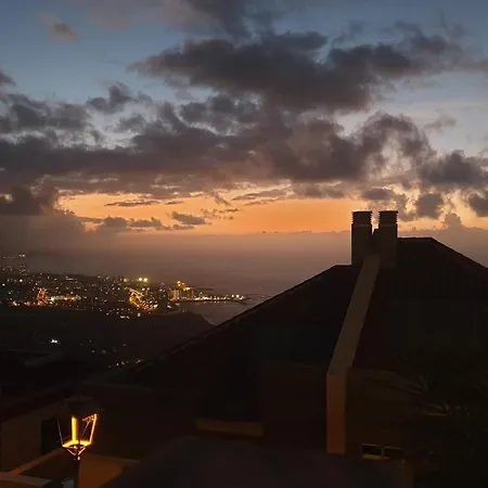 Atico Mirador De Humboldt アパート *